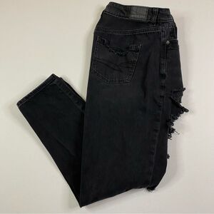 American Eagle Mom Jeans Womens 4 Wash Out Black Distressed High Rise 90s Grunge
